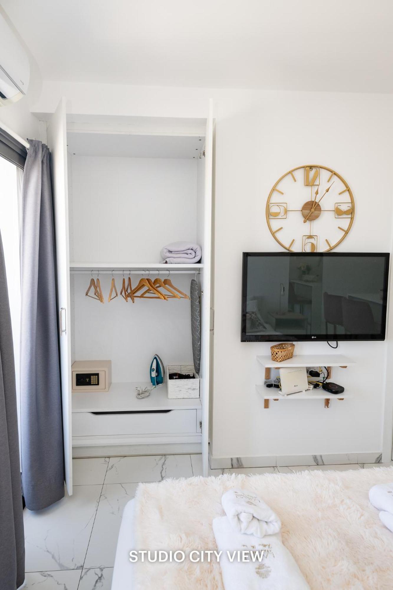 Lazuli City & Seaview Apartments Larnaca Extérieur photo